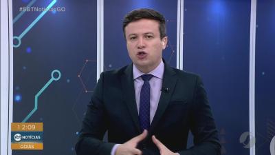 itemCarreta arrasta motociclista em avenida de Anápolis