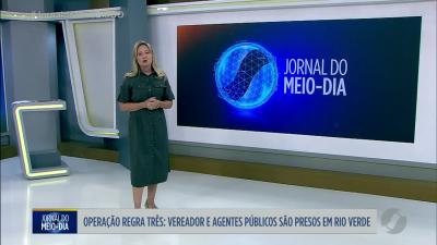 Homem &eacute; morto a facadas em An&aacute;polis