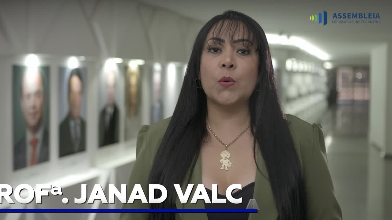 Professora Janad Valcari