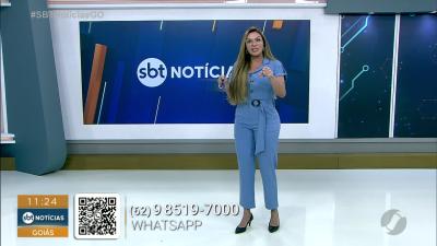 itemCarreta fica atravessada em alça de acesso a BR-153 em Goiânia