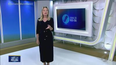 itemGolpistas miram familiares de pacientes da Santa Casa