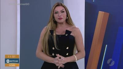 itemHomem esfaqueia caminhoneiro em bar na região da 44 em Goiânia