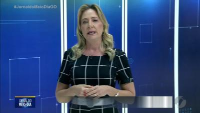itemTrês presos foram presas suspeitas de aplicar golpes em clientes