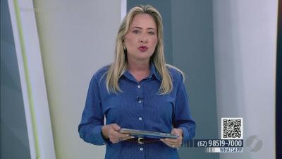 itemCarreta desgovernada atinge comércios no Jardim Guanabara em Goiânia