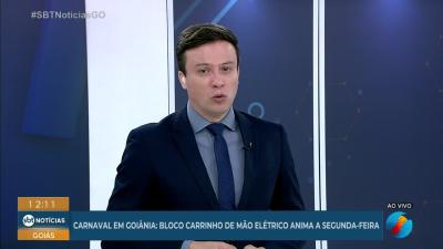 Bloco Carrinho de M&atilde;o El&eacute;trico anima segunda de carnaval em Goi&acirc;nia