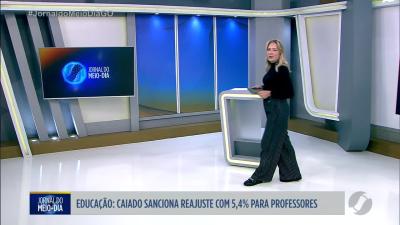 itemCaiado sanciona reajuste de 5,4% para professores