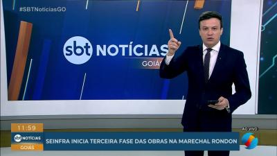 itemCarro invade casa em Campinas