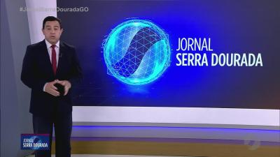 itemMoradores denunciam falta de coleta de lixo em Trindade