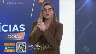 itemHomem furta garrafa de pinga em supermercado