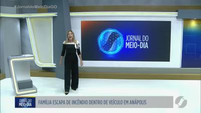 itemFamília escapa de incêndio dentro de carro em Anápolis