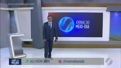 itemAcidente envolvendo três veículos mata quatro pessoas na GO-219