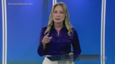 itemAtaque criminoso incendeia máquinas na BR-153 em Goiás