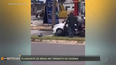 itemFlagrante de briga de trânsito em Goiânia