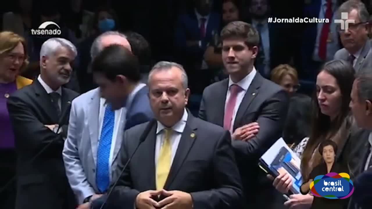 itemOposição que barrar aumento do IOF.
