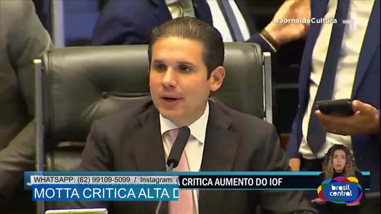 itemMotta critica lata do IOF