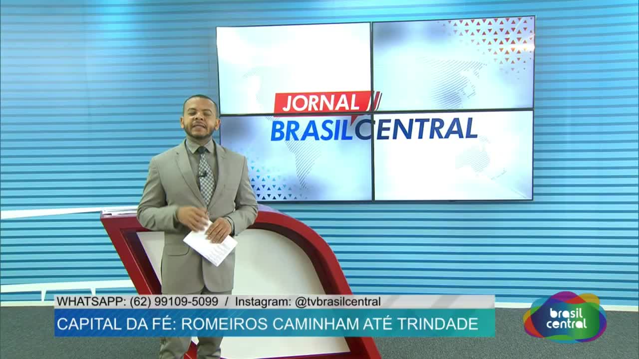 itemFieis contam Histórias de Milagres do ai Eterno