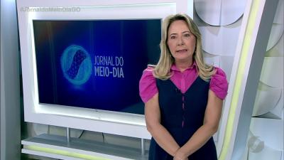 itemJovem com doença rara pede ajuda para tratamento