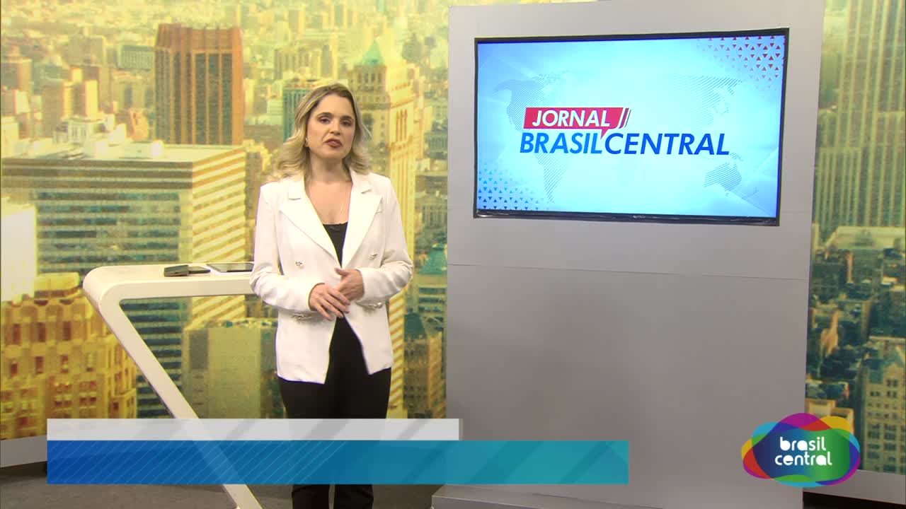 Fios soltos come&ccedil;am a serem retirados em Aparecida