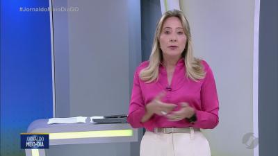 C&atilde;o Jhonny recebe alta e &eacute; adotado ap&oacute;s crueldade