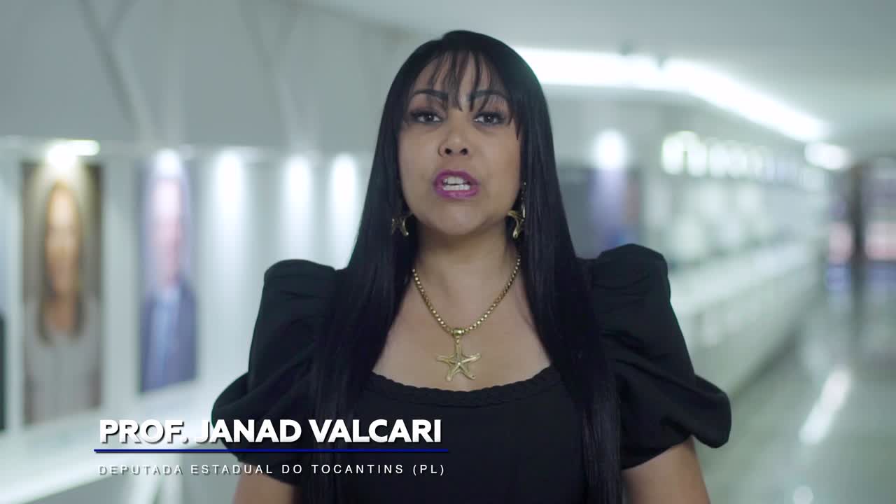 Professora Janad Valcari