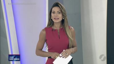 itemAvó salva cinco netas após deck de piscina se fechar de forma repentina